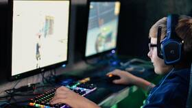 Как сменить аккаунт в Roblox в Лав Репаблик