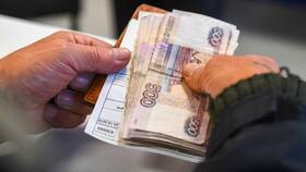 Почему работающим пенсионерам не индексируют пенсию в Лав Репаблик